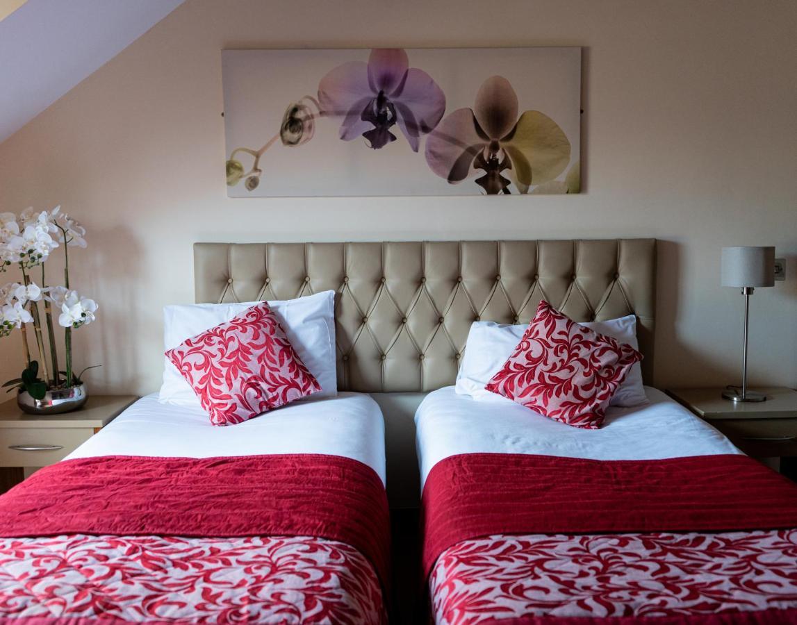 Brogans Bar & Hotel Trim Ngoại thất bức ảnh