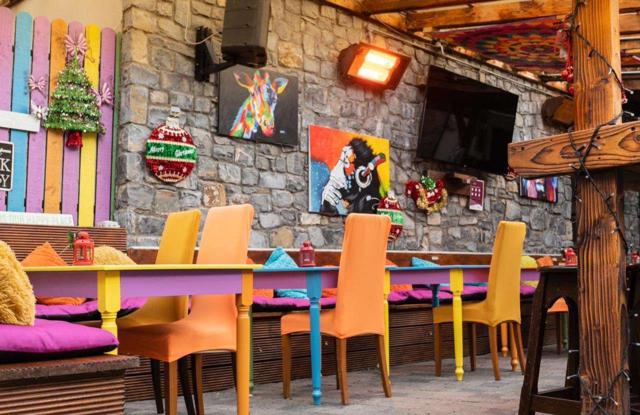 Brogans Bar & Hotel Trim Ngoại thất bức ảnh